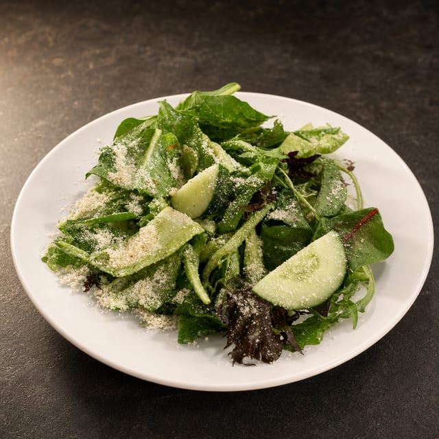 Small Dinner Salad.